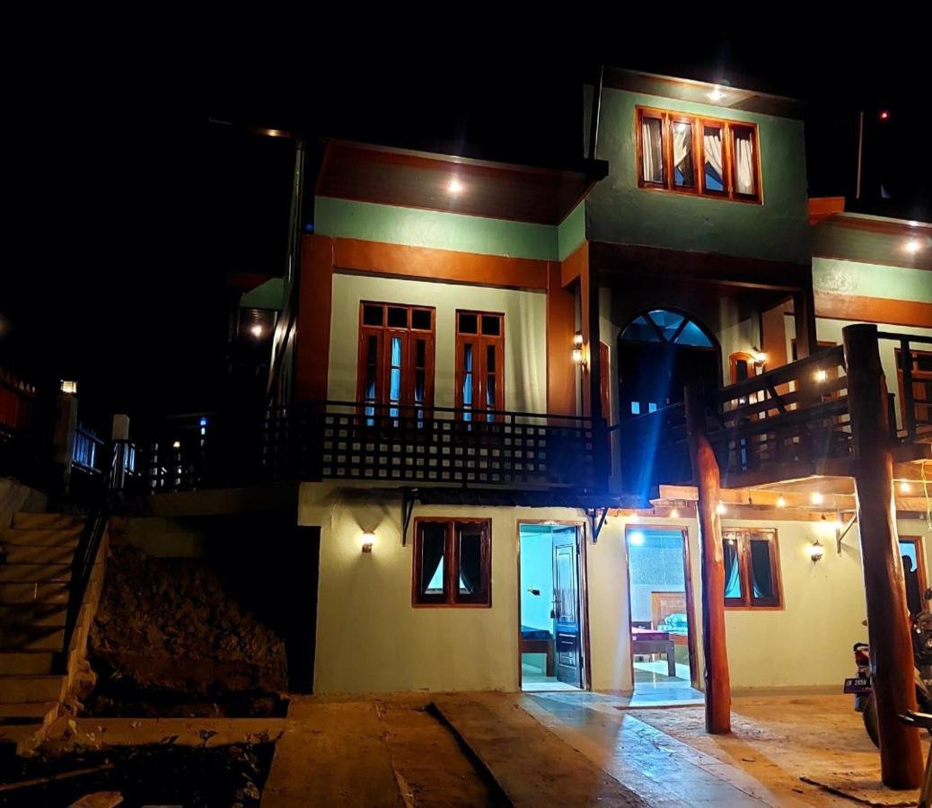 Kopa Hilltop - Family Guest Home Ruteng Buitenkant foto
